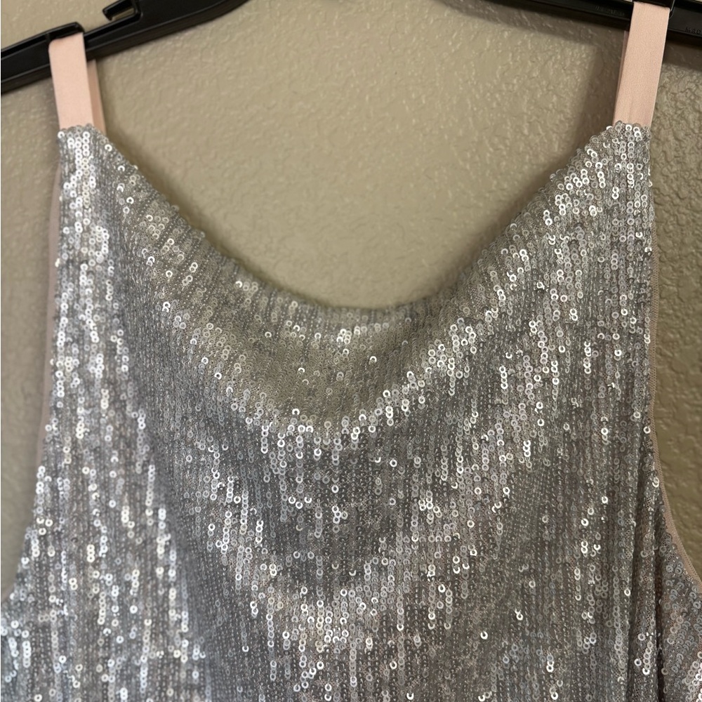 White House Black Market Silver Sequin & Light Pink Camisole - Picture 9 of 9